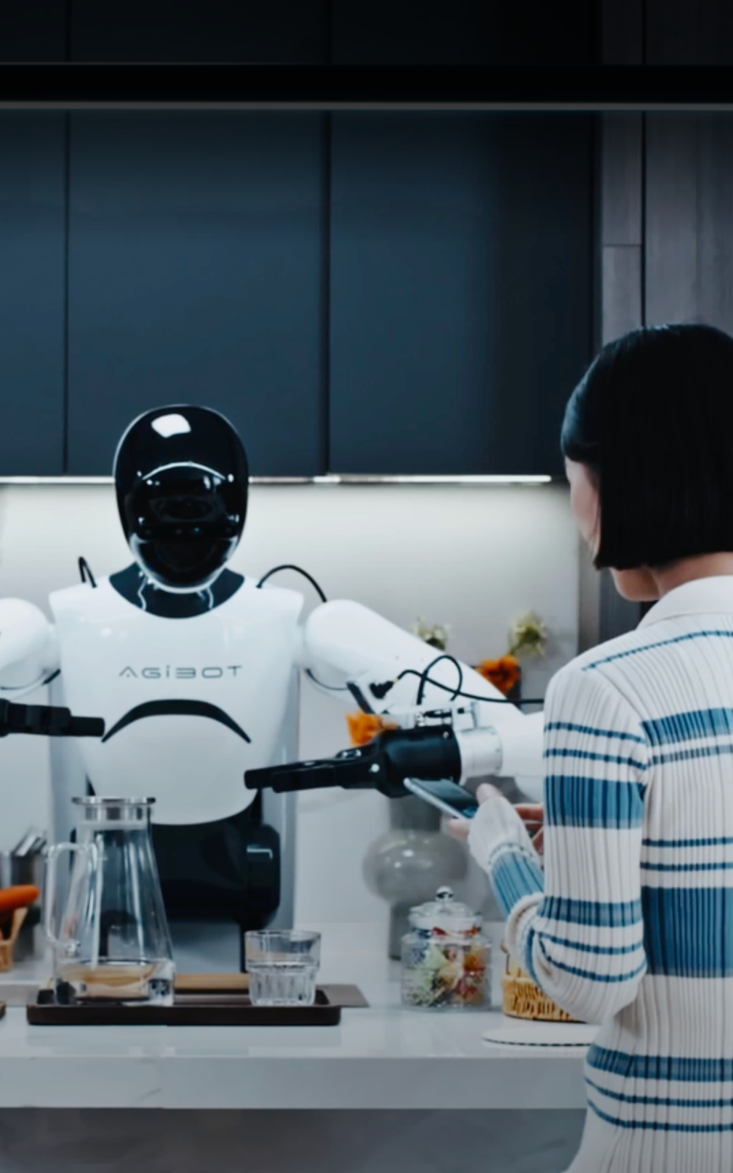 行业首款！星空xingkong发布具身智能一站式开发平台Genie Studio